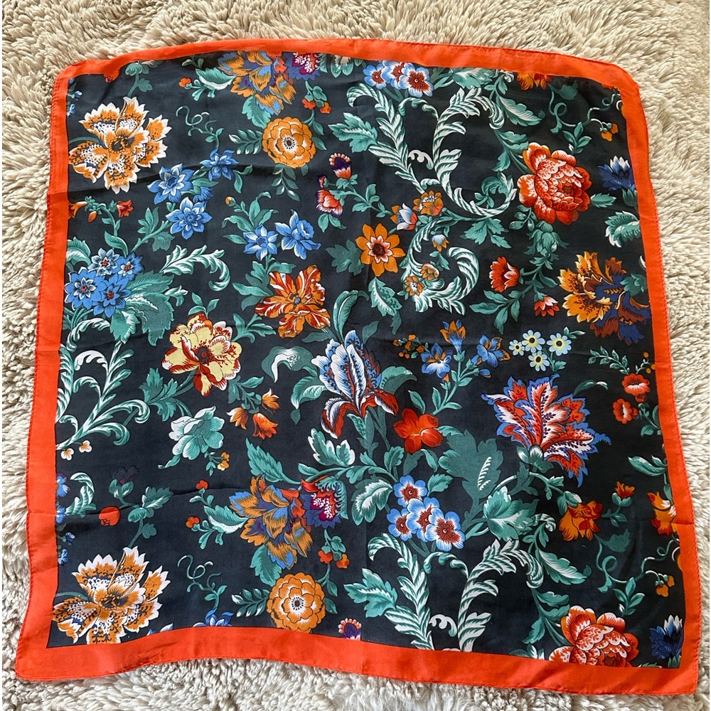 Saks Fifth Avenue floral scarf. 25โx 25โ